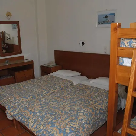 Seabird Hotel 3*