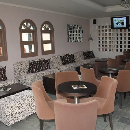Seabird Hotel 3*
